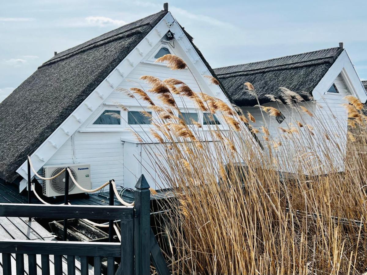 Seehuette Neusiedlersee - Seehaus Inklusive Elektroboot ルスト エクステリア 写真