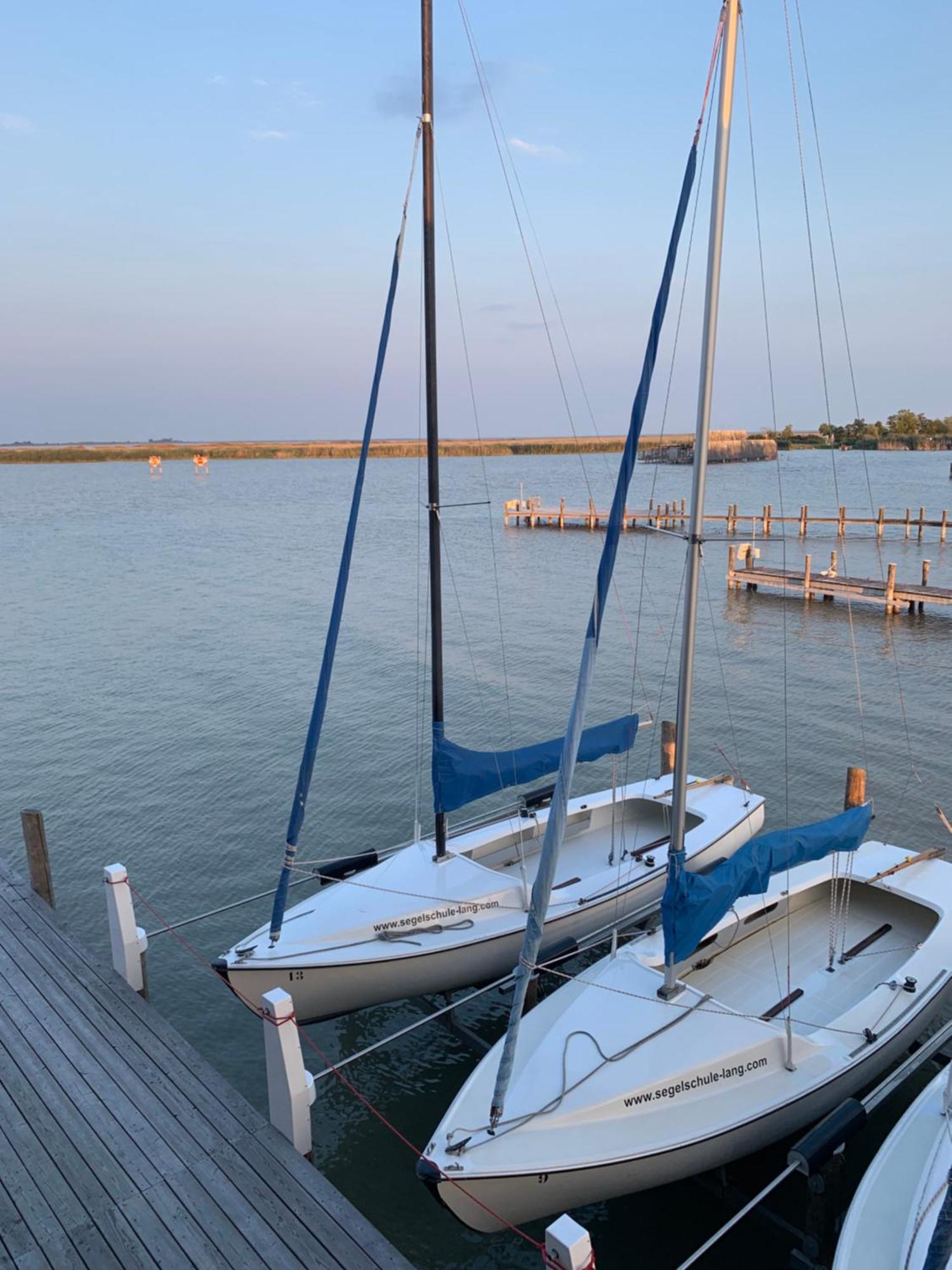 Seehuette Neusiedlersee - Seehaus Inklusive Elektroboot ルスト エクステリア 写真